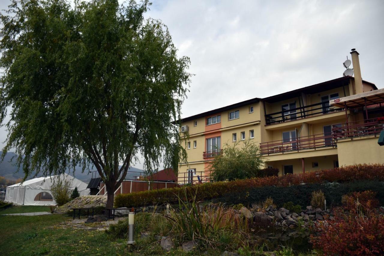 Penzion Koruna Nitrianske Rudno Exteriér fotografie